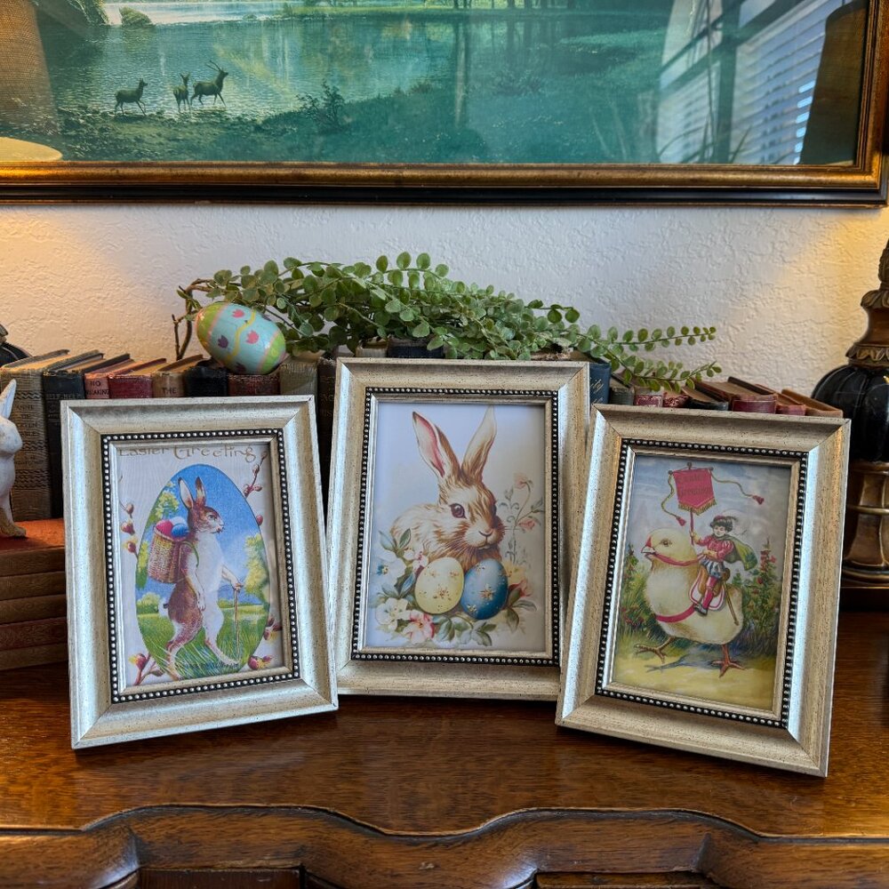 3 Vintage Easter Bunnie Pictures - Picture 5 of 15